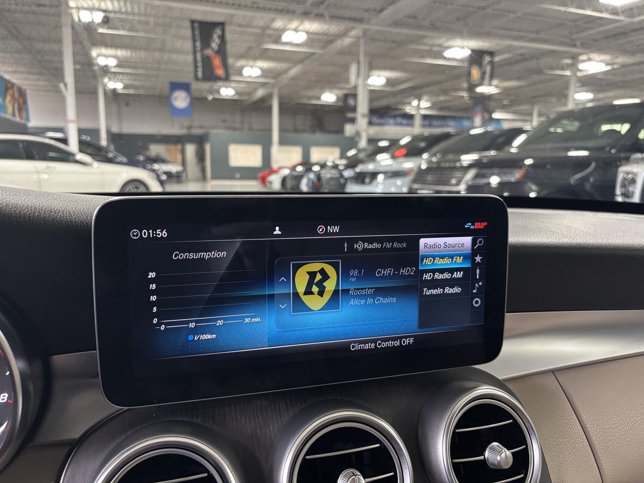 2021 Mercedes-Benz C-Class C300|4MATIC|AMGPKG|NAV|WOOD|CREAMLEATHER|SUNROOF|+ Photo