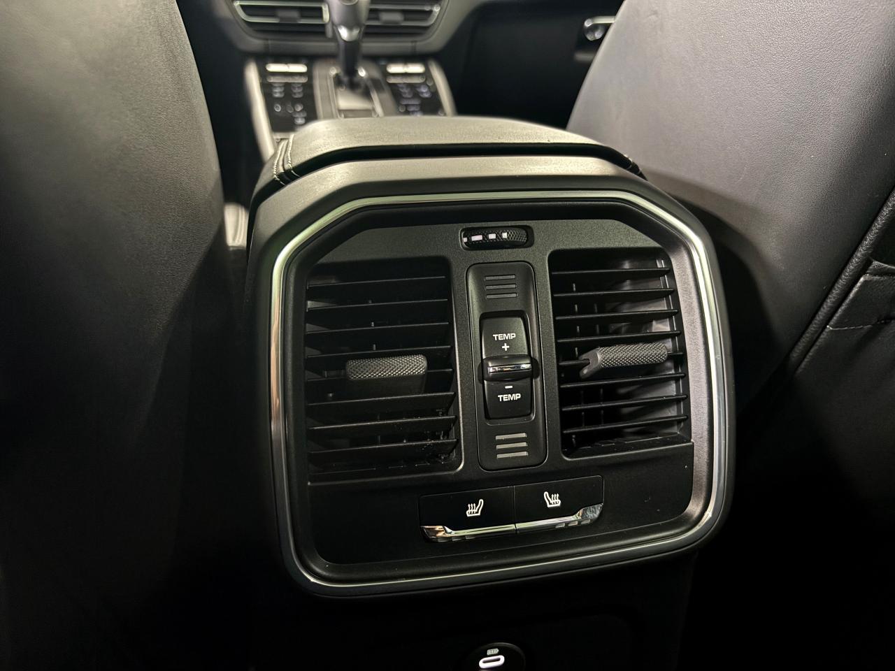 2024 Porsche Macan GTS AWD|NAV|BOSE|SPORTCHRONO|360CAM|CARBON|AIRSUSP Photo