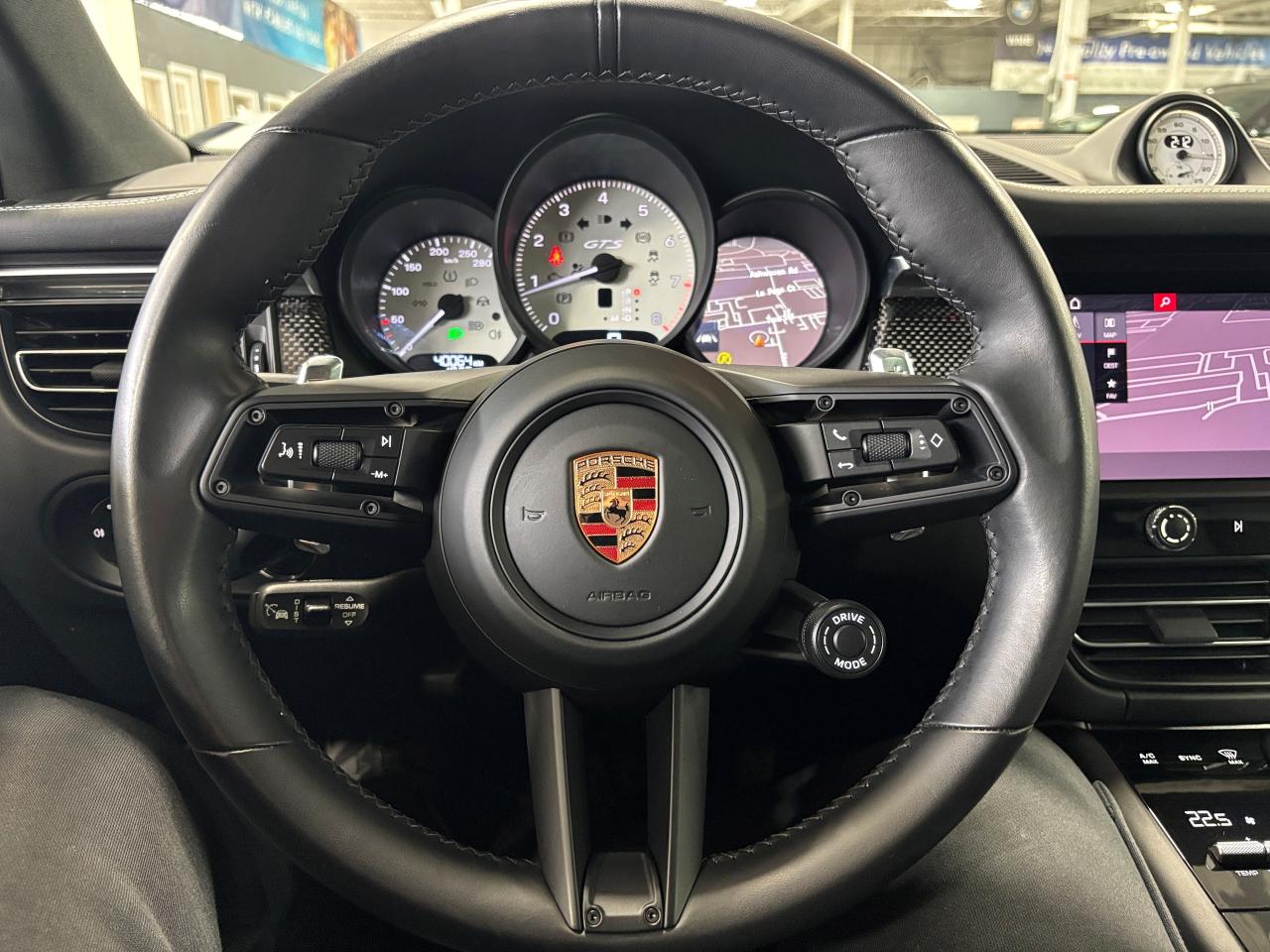 2024 Porsche Macan GTS AWD|NAV|BOSE|SPORTCHRONO|360CAM|CARBON|AIRSUSP Photo