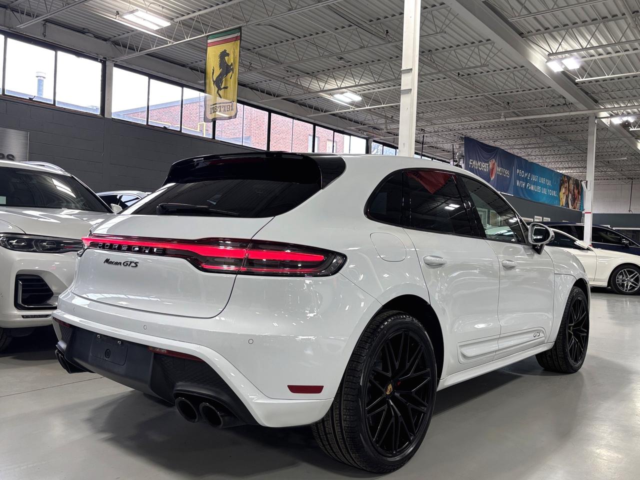 2024 Porsche Macan GTS AWD|NAV|BOSE|SPORTCHRONO|360CAM|CARBON|AIRSUSP Photo4