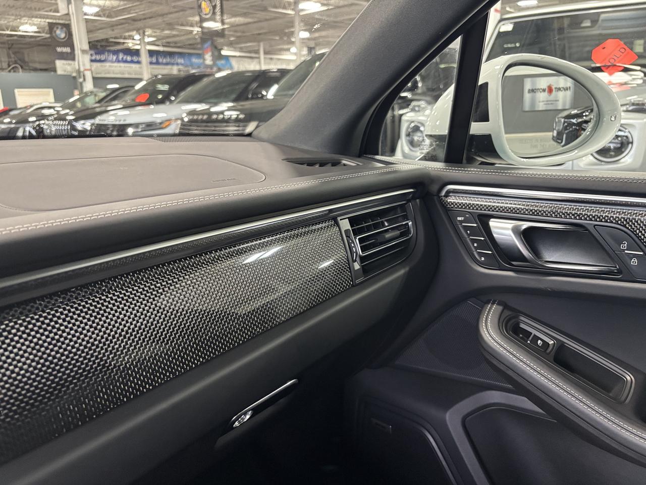 2024 Porsche Macan GTS AWD|NAV|BOSE|SPORTCHRONO|360CAM|CARBON|AIRSUSP Photo