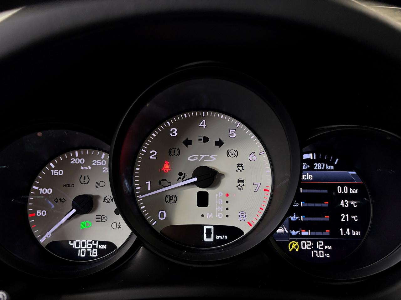 2024 Porsche Macan GTS AWD|NAV|BOSE|SPORTCHRONO|360CAM|CARBON|AIRSUSP Photo