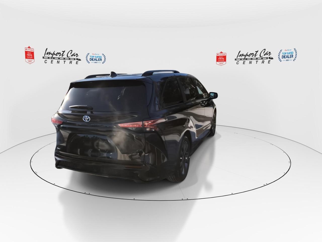 2025 Toyota Sienna XSE 7-Passenger XSE 7 PASS, SOFTEX, ROOF, RADAR CR Photo