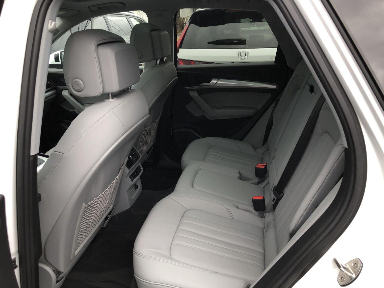 2023 Audi Q5 45 Technik LEATHER, PANO. ROOF, NAVI, HTD. SEATS, Photo