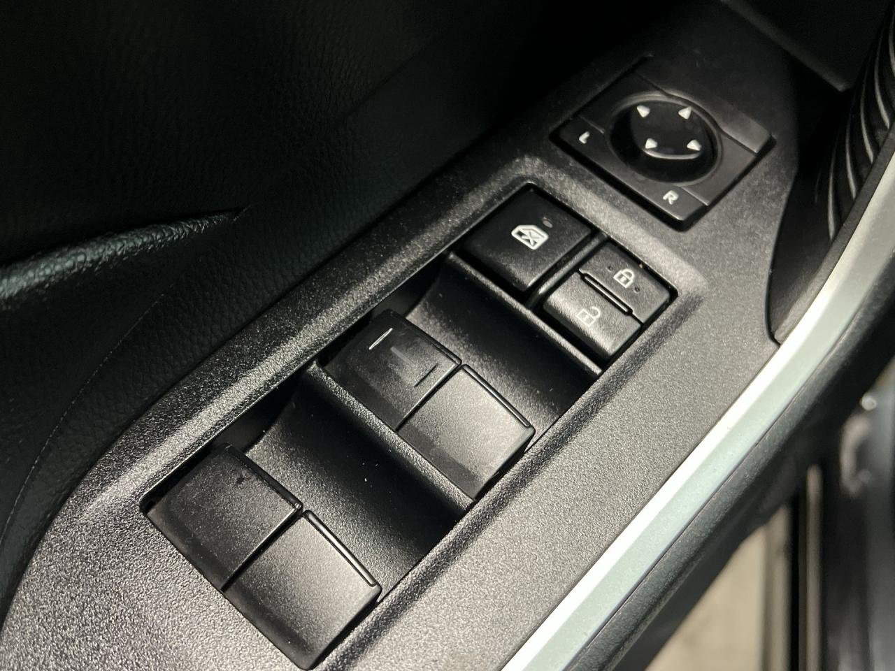 2023 Toyota RAV4 AWD | HTD SEATS | CARPLAY | BLIND SPOT | A/C Photo