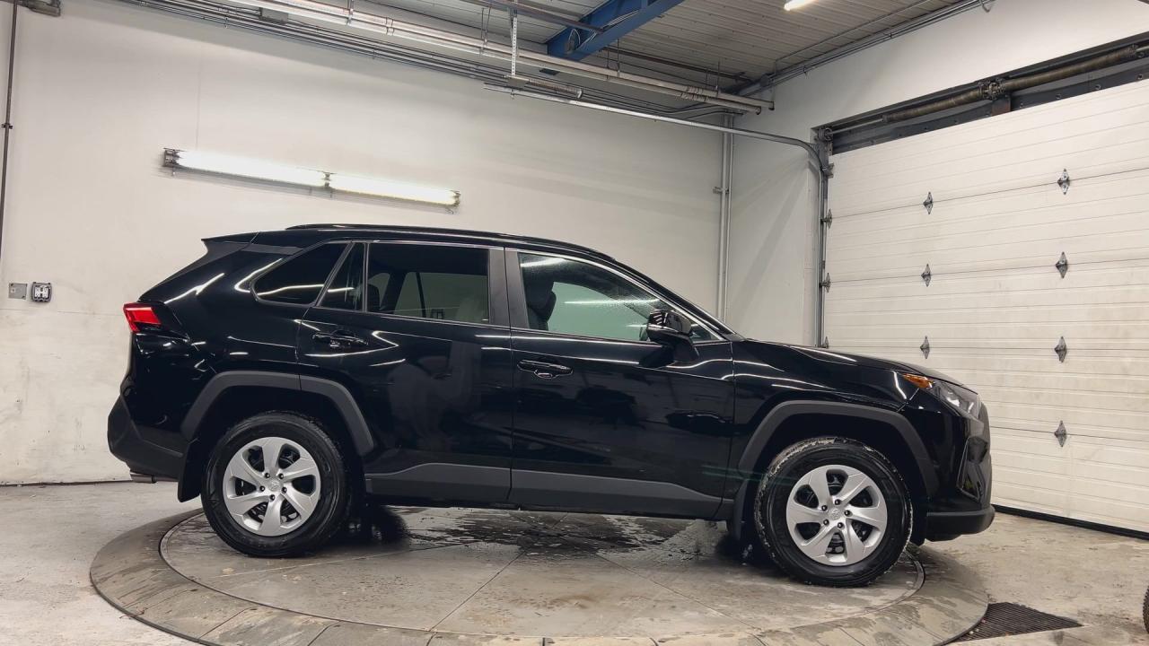 2020 Toyota RAV4 AWD | ONLY 27,000KMS! | CARPLAY | BLIND SPOT | A/C Photo