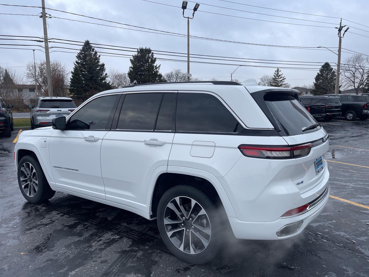 2022 Jeep Grand Cherokee HYBRID / PANORAMIC SUNROOF / HTD VENTED SEATS Photo