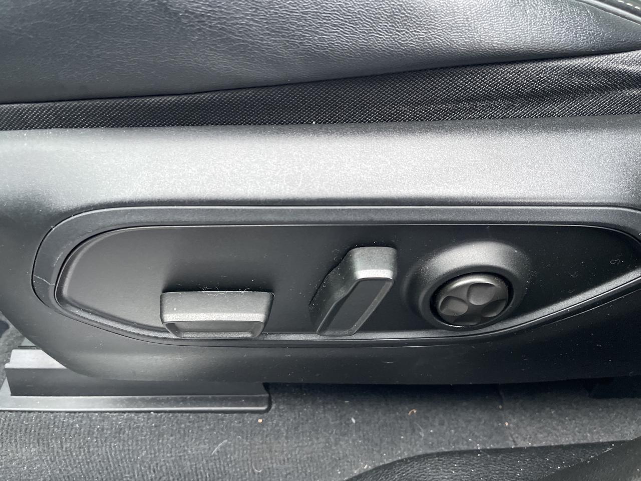 2022 Jeep Grand Cherokee HYBRID / PANORAMIC SUNROOF / HTD VENTED SEATS Photo