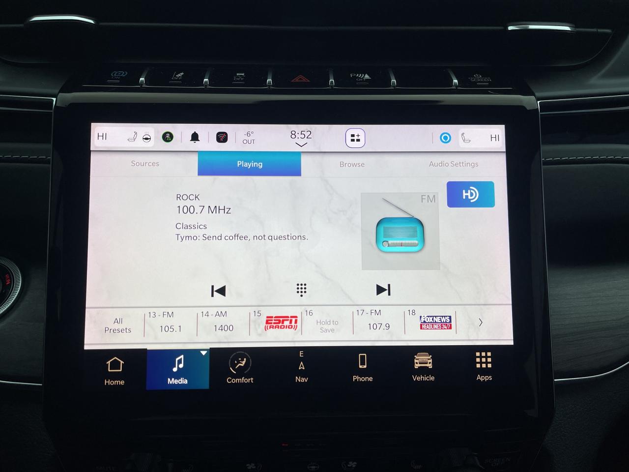 2022 Jeep Grand Cherokee HYBRID / PANORAMIC SUNROOF / HTD VENTED SEATS Photo