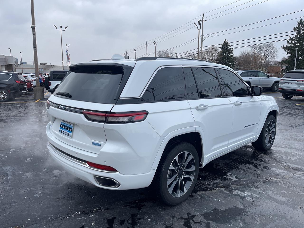 2022 Jeep Grand Cherokee HYBRID / PANORAMIC SUNROOF / HTD VENTED SEATS Photo