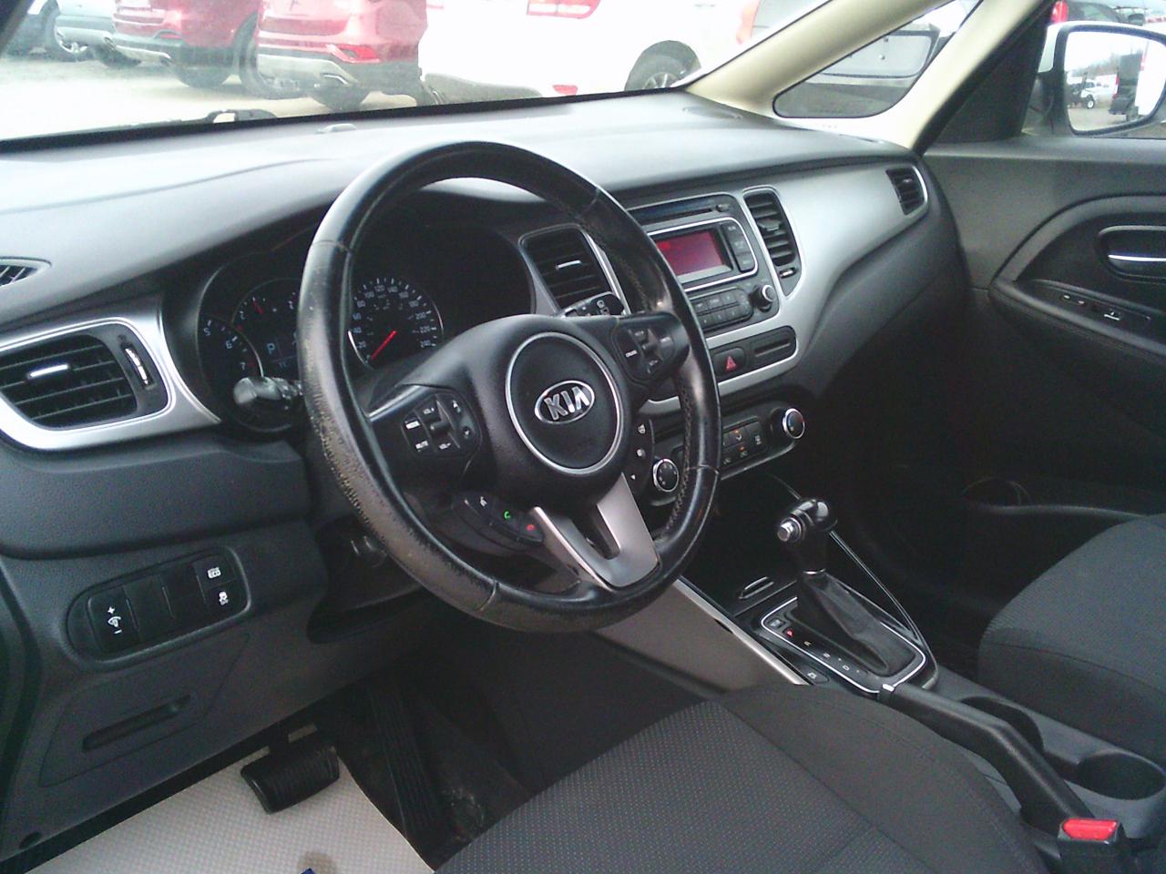 2016 Kia Rondo 4DR WGN AUTO LX Photo