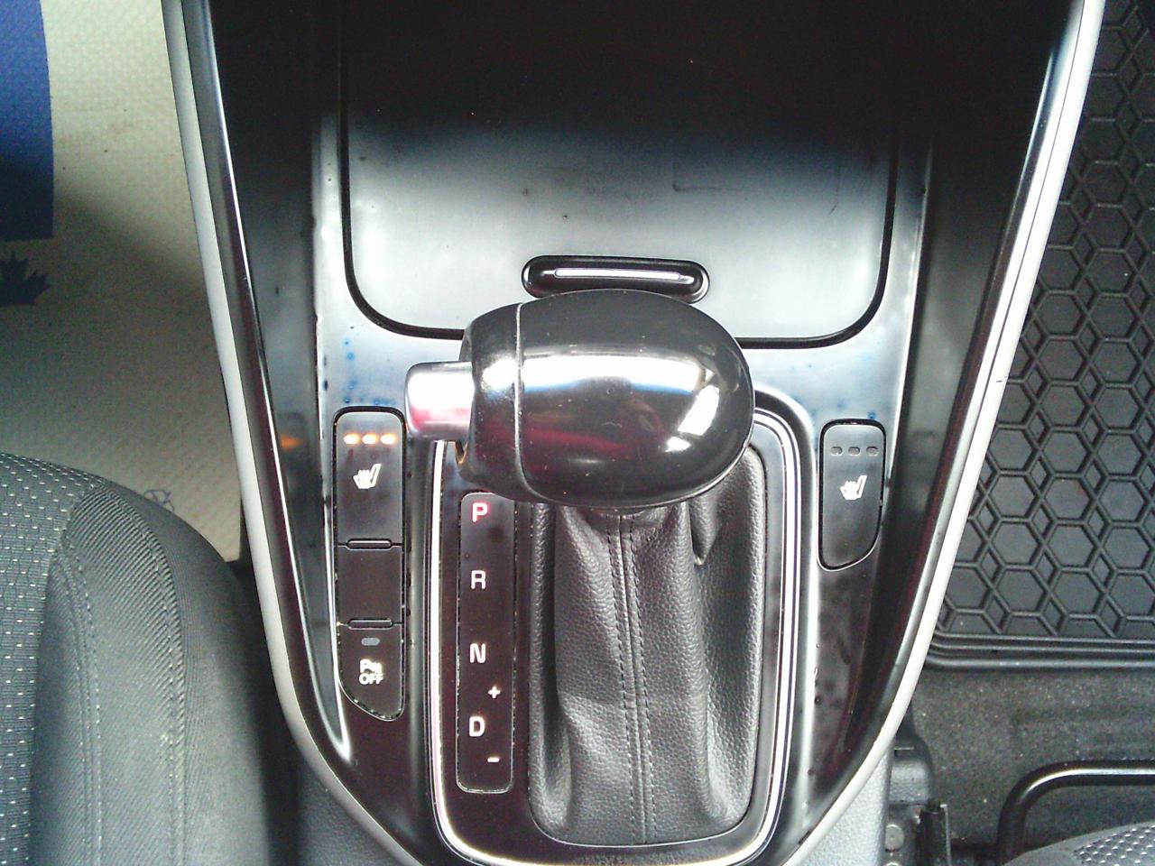 2016 Kia Rondo 4DR WGN AUTO LX Photo