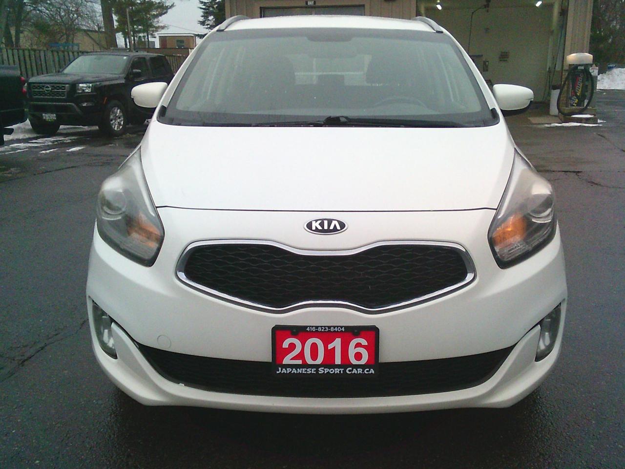 2016 Kia Rondo 4DR WGN AUTO LX Photo2