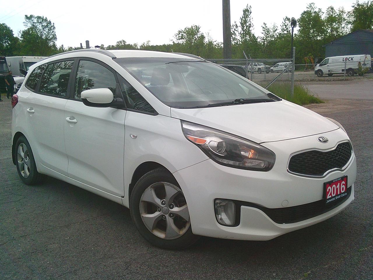 2016 Kia Rondo 4DR WGN AUTO LX Photo