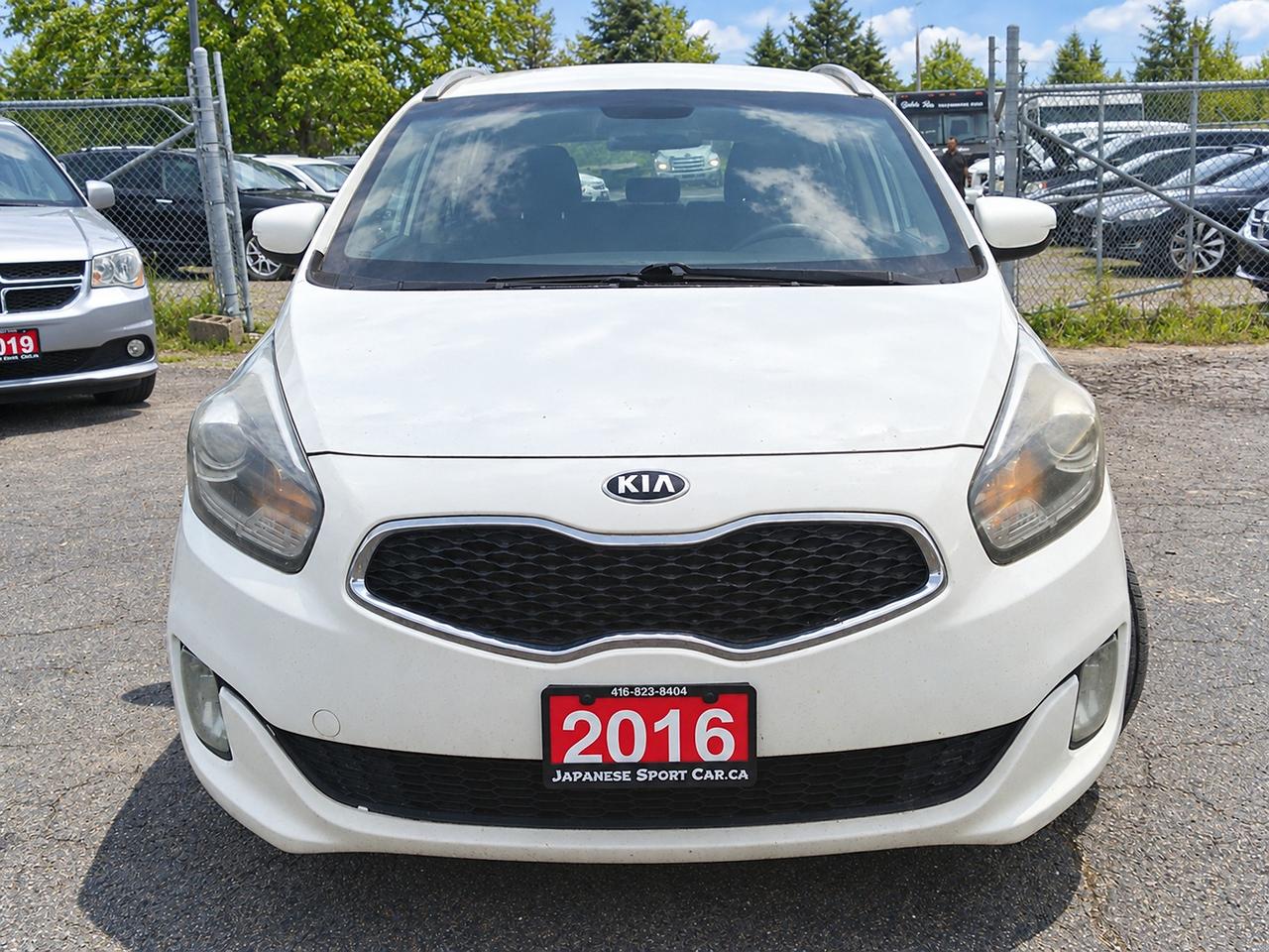 Polar 2016 Kia Rondo SUV / Crossover 6-Speed Automatic