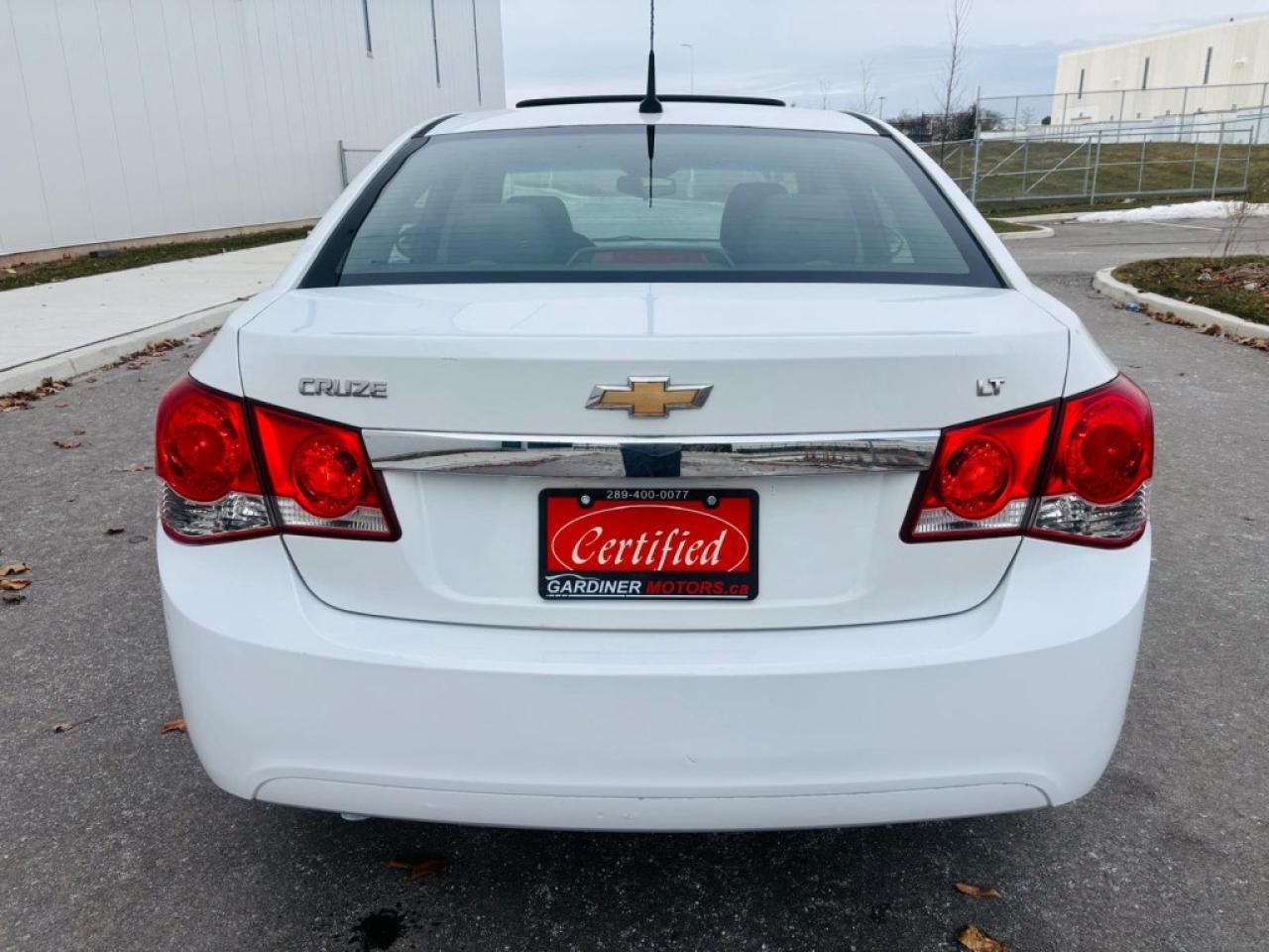 2012 Chevrolet Cruze 4dr Sedan Eco w/1SA Photo4