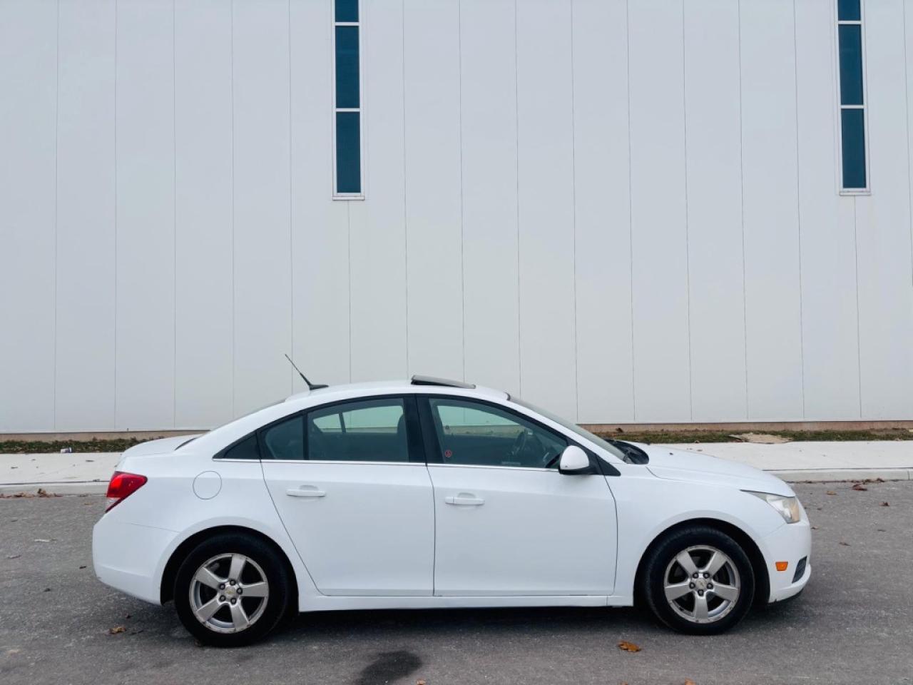 2012 Chevrolet Cruze 4dr Sedan Eco w/1SA Photo
