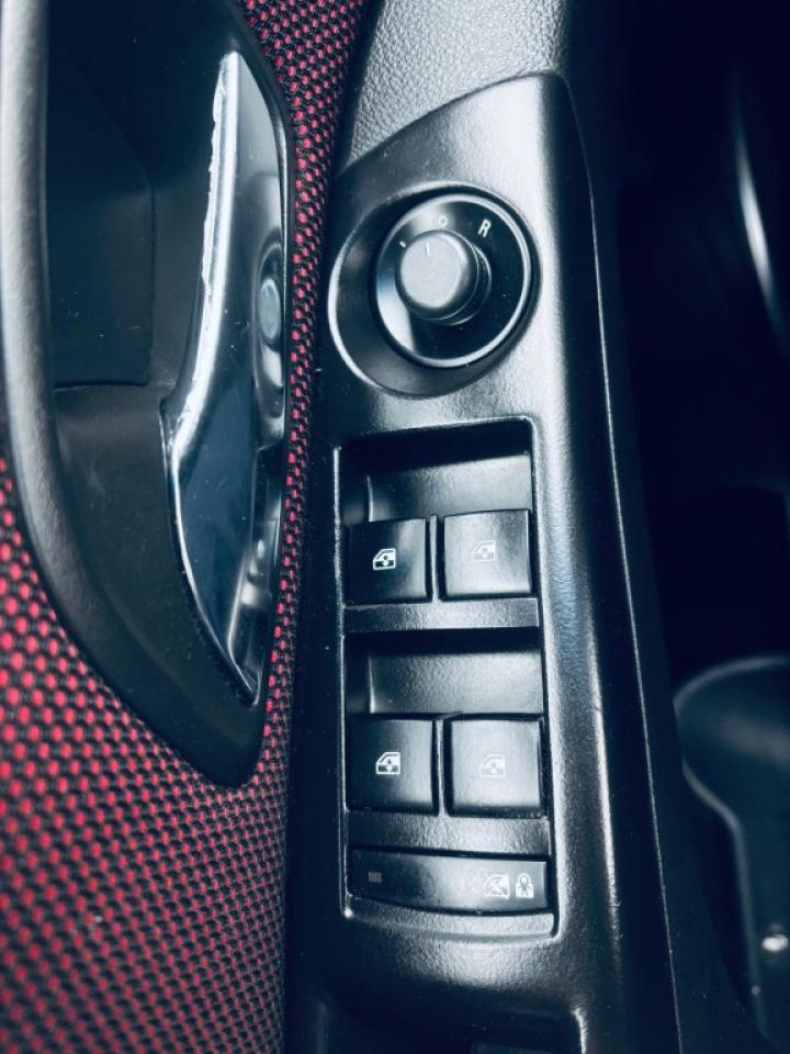 2012 Chevrolet Cruze 4dr Sedan Eco w/1SA Photo