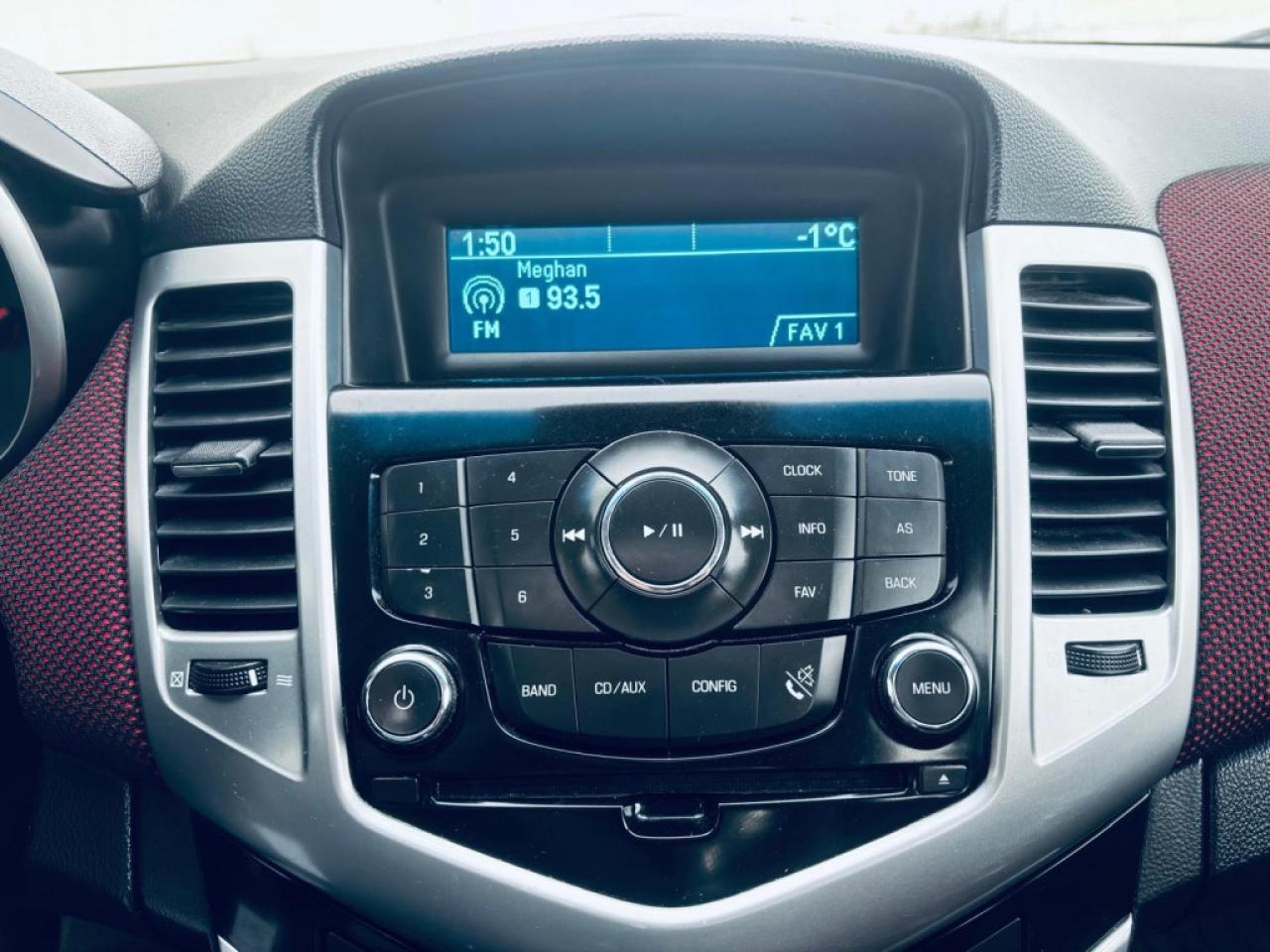 2012 Chevrolet Cruze 4dr Sedan Eco w/1SA Photo