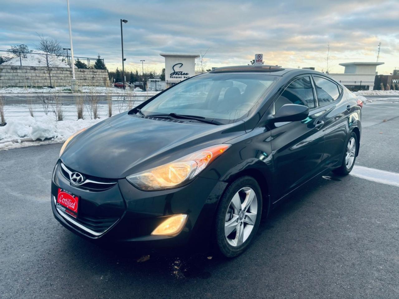 2013 Hyundai Elantra SE 2dr Coupe Automatic Photo0