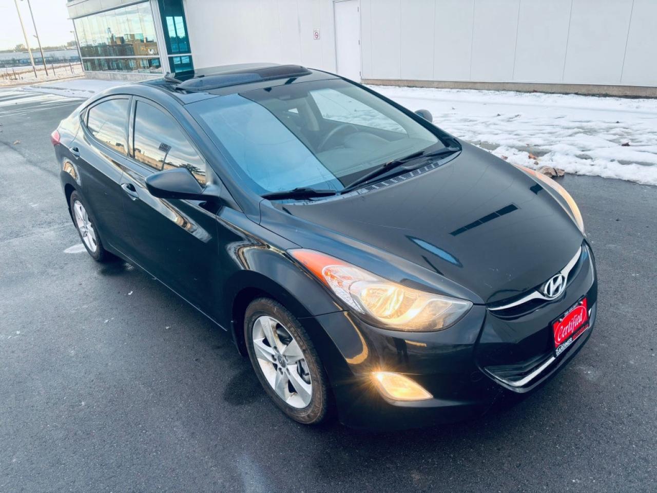 2013 Hyundai Elantra SE 2dr Coupe Automatic Photo3