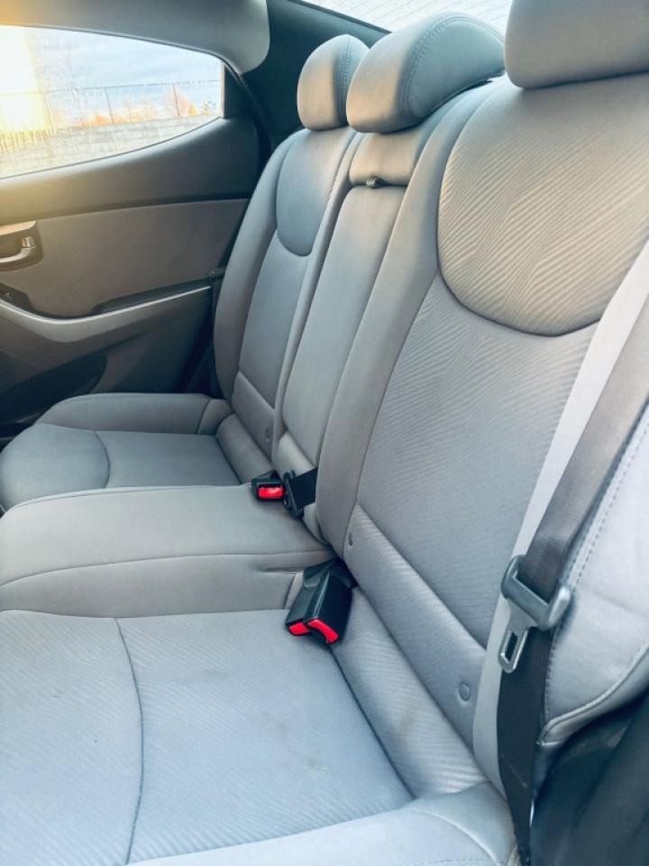 2013 Hyundai Elantra SE 4dr Automatic Photo