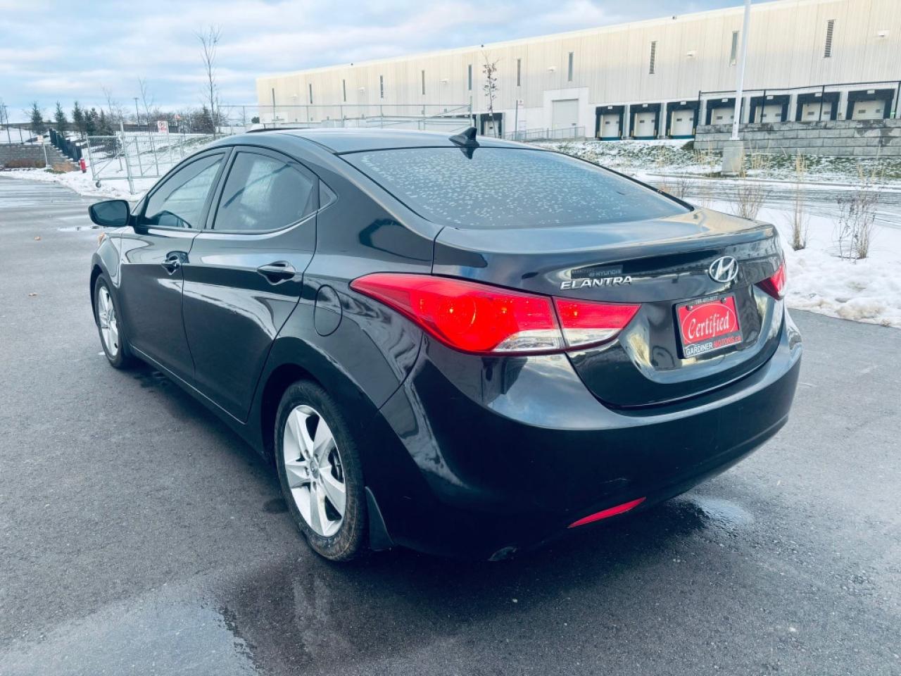 2013 Hyundai Elantra SE 4dr Automatic Photo