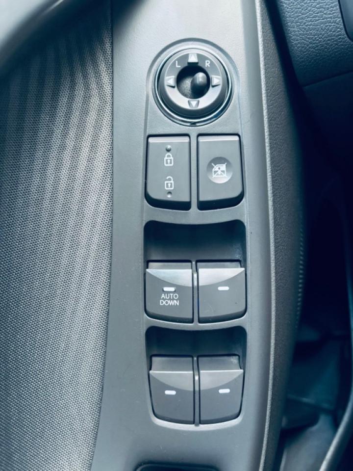 2013 Hyundai Elantra SE 4dr Automatic Photo