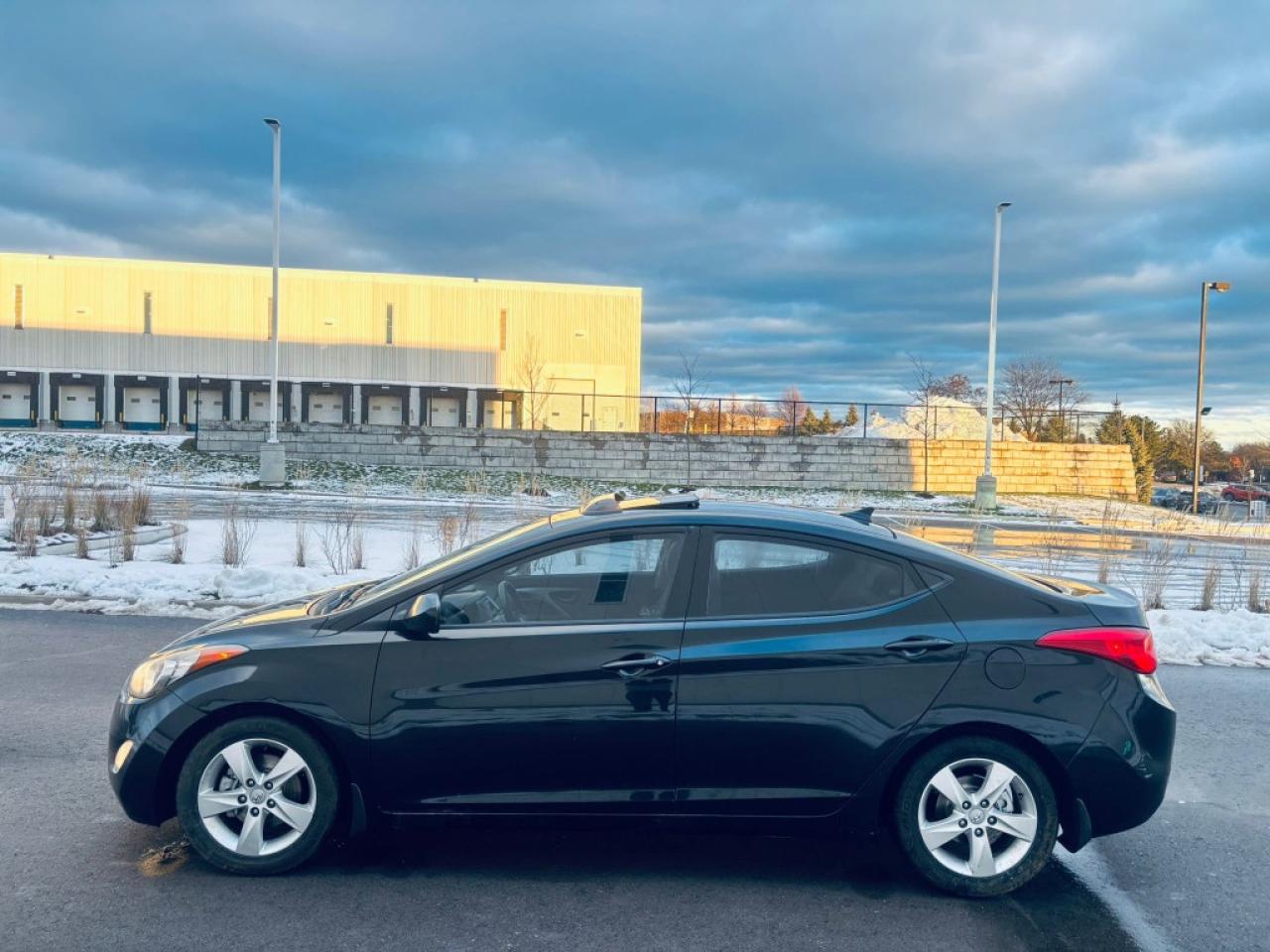 2013 Hyundai Elantra SE 4dr Automatic Photo