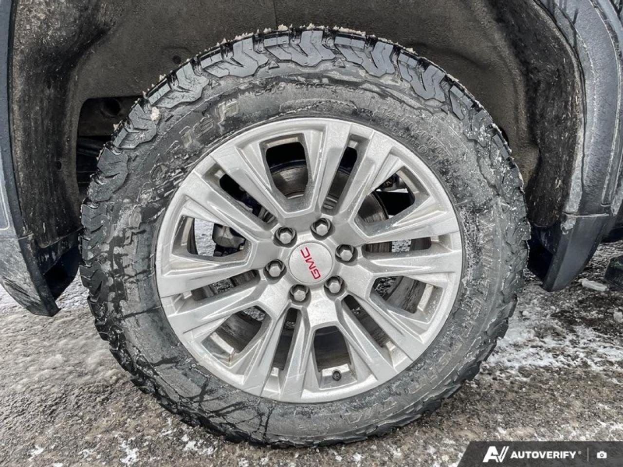 2023 GMC Sierra 1500 Denali  DENALI, CREW, 6.2 V8, SUNROOF Photo