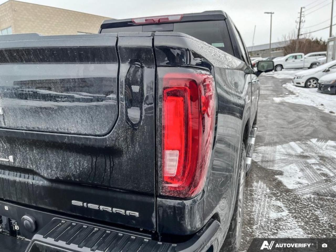 2023 GMC Sierra 1500 Denali  DENALI, CREW, 6.2 V8, SUNROOF Photo