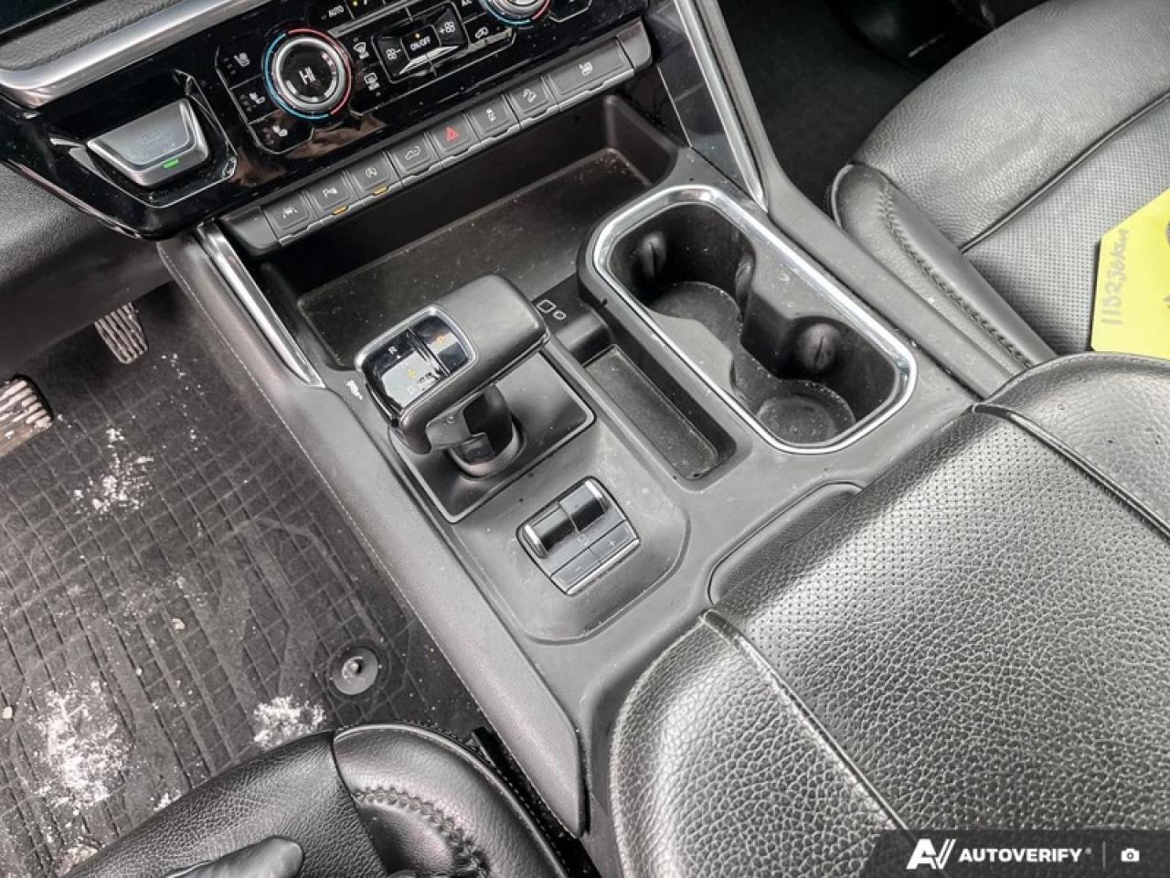 2023 GMC Sierra 1500 Denali  DENALI, CREW, 6.2 V8, SUNROOF Photo