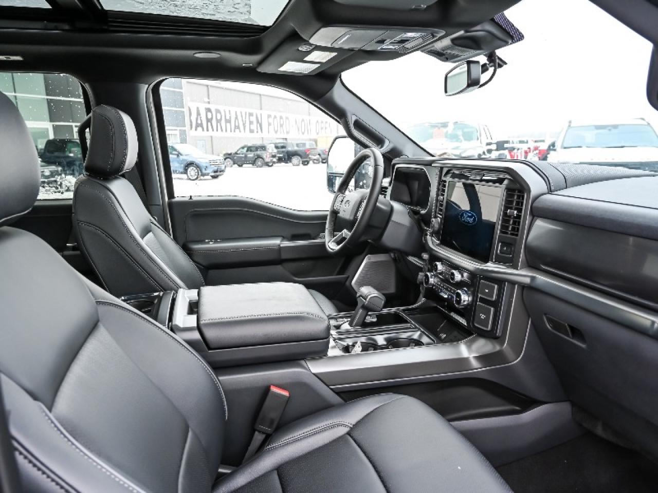 2025 Ford F-150 Lariat Photo