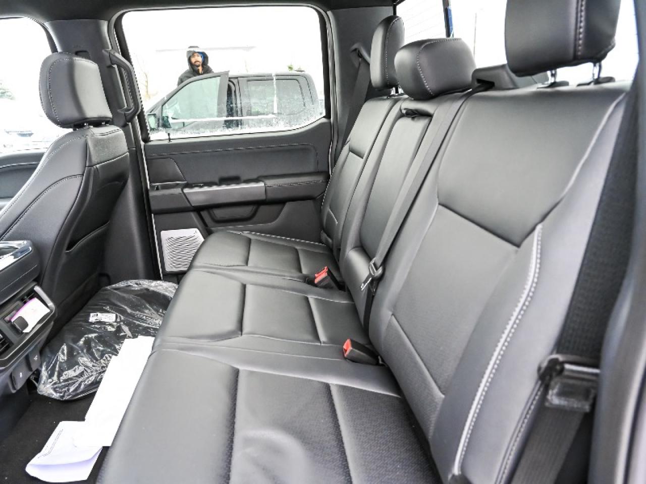 2025 Ford F-150 Lariat Photo