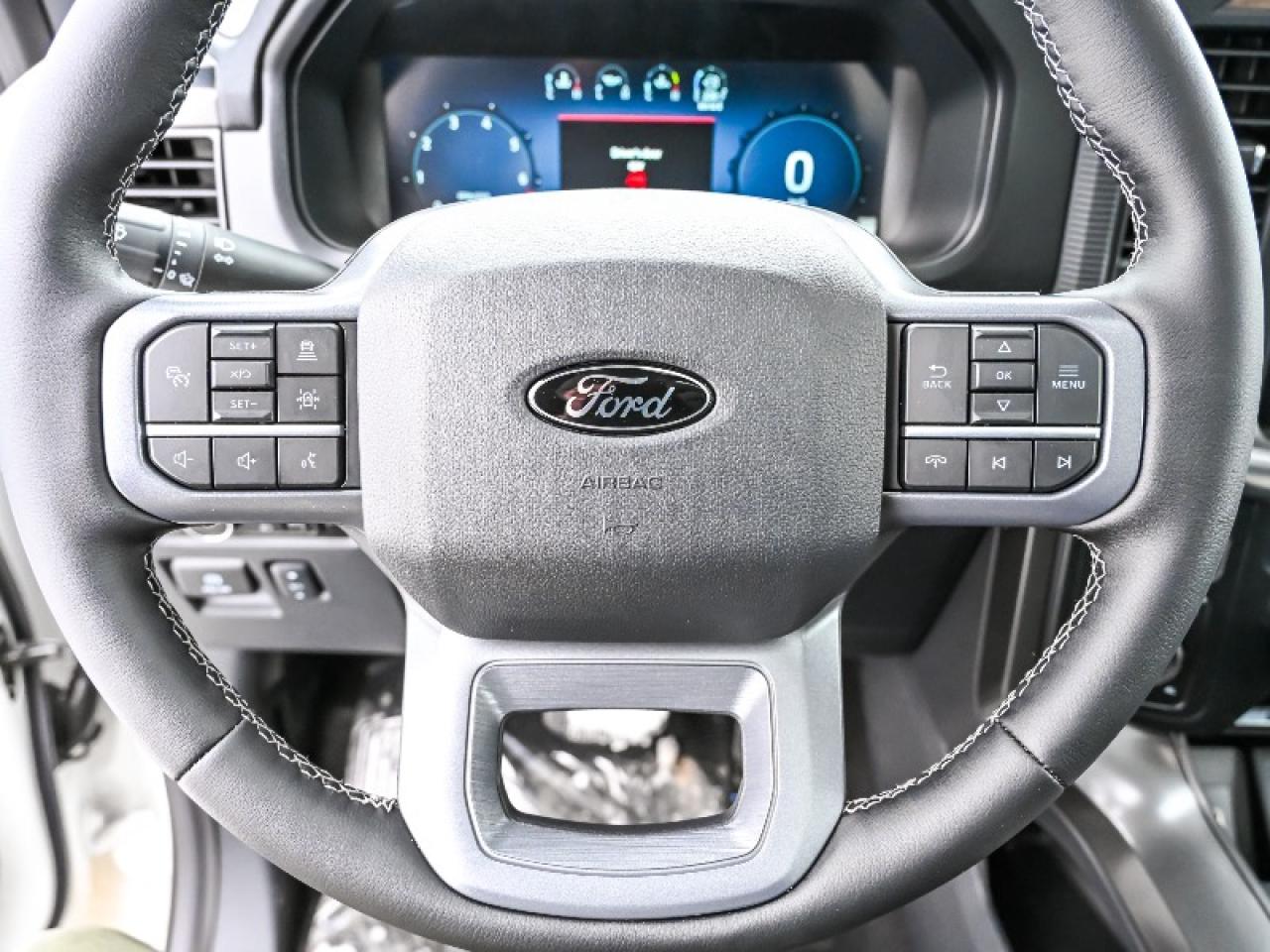 2025 Ford F-150 Lariat Photo