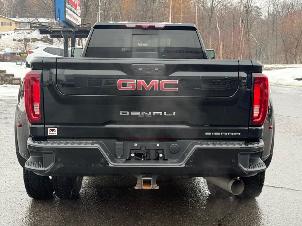 2023 GMC Sierra 3500 HD Denali  - Cooled Seats Photo
