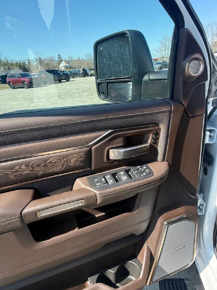 2026 RAM 3500 Limited Longhorn Photo