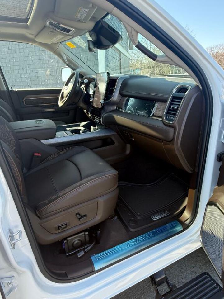 2026 RAM 3500 Limited Longhorn Photo