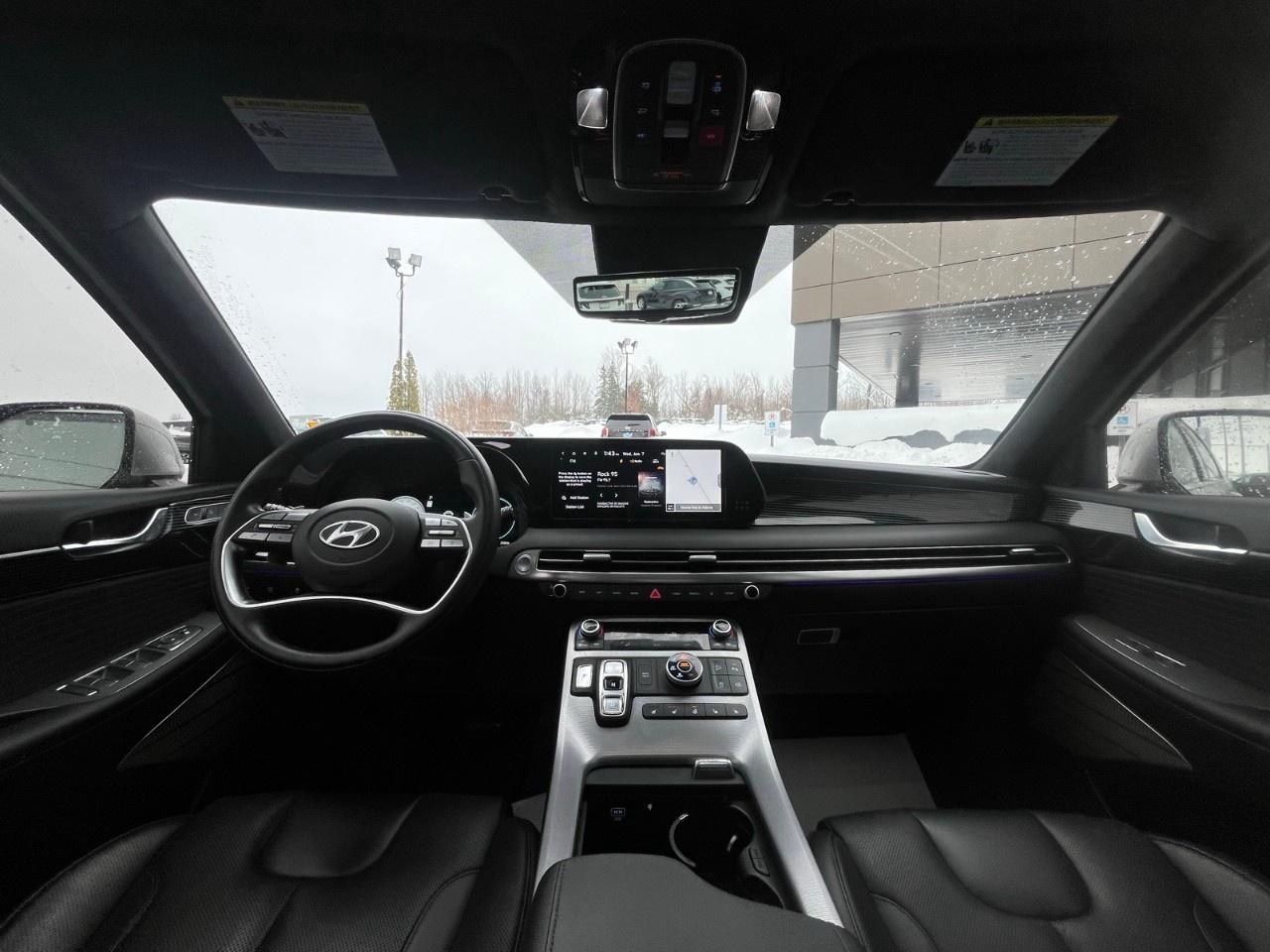 2024 Hyundai PALISADE Ultimate Calligraphy 7-Passenger AWD Photo