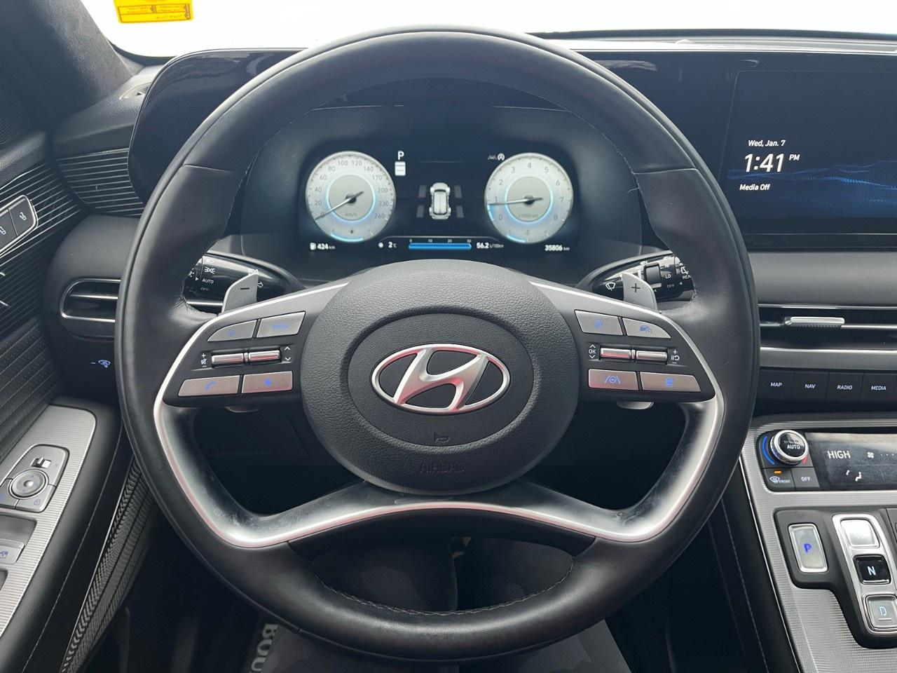 2024 Hyundai PALISADE Ultimate Calligraphy 7-Passenger AWD Photo