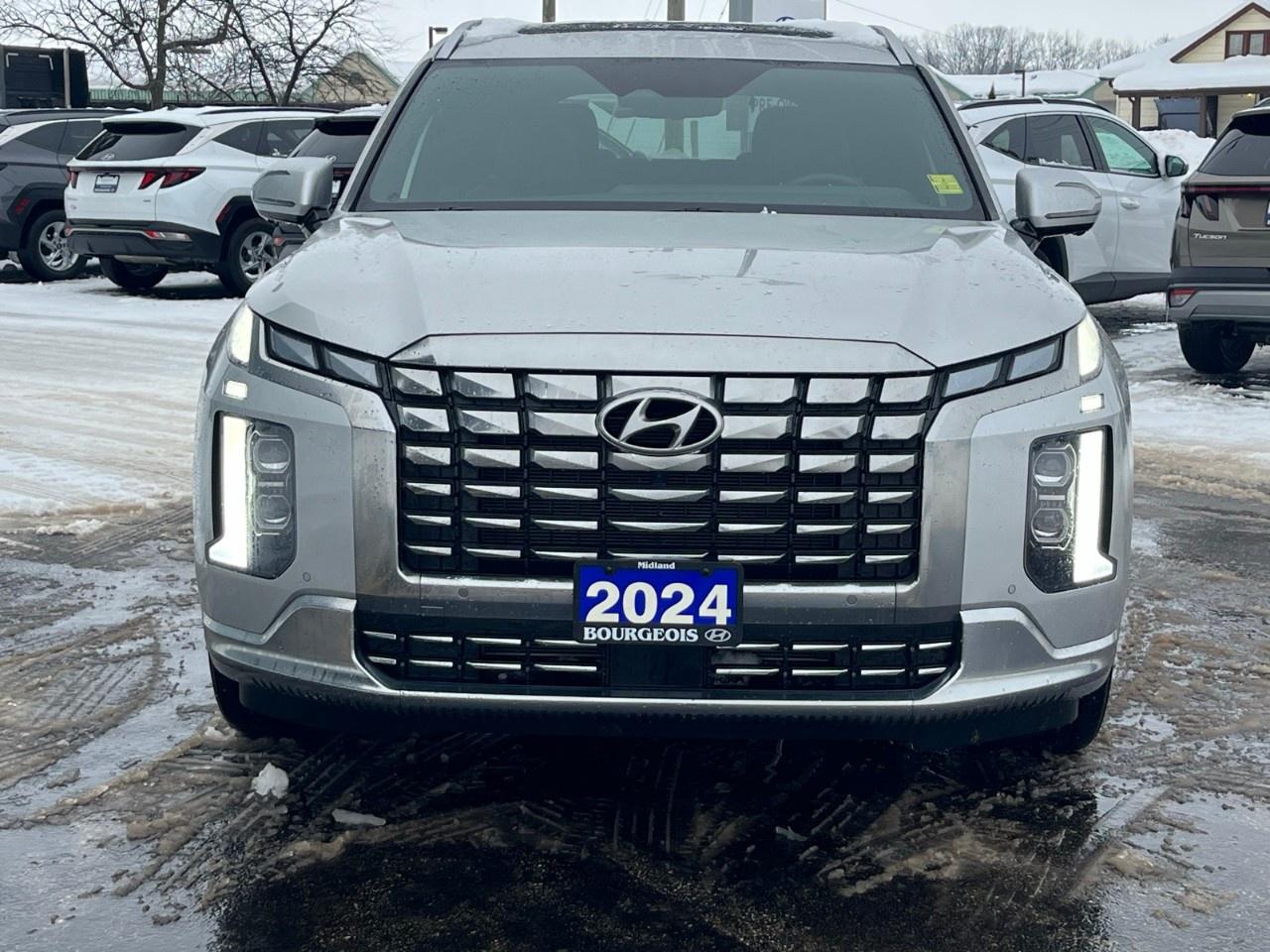 2024 Hyundai PALISADE Ultimate Calligraphy 7-Passenger AWD Photo