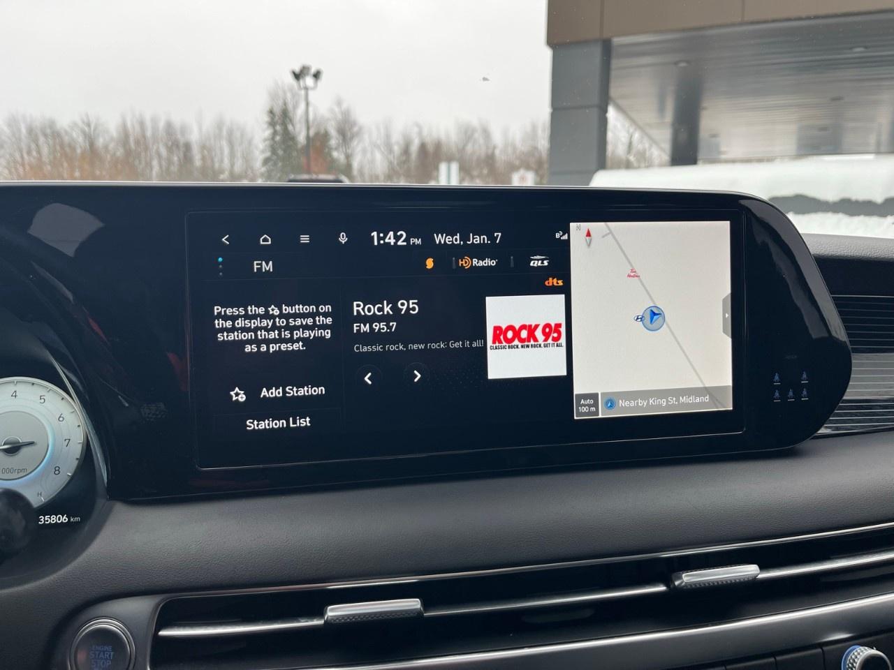 2024 Hyundai PALISADE Ultimate Calligraphy 7-Passenger AWD Photo