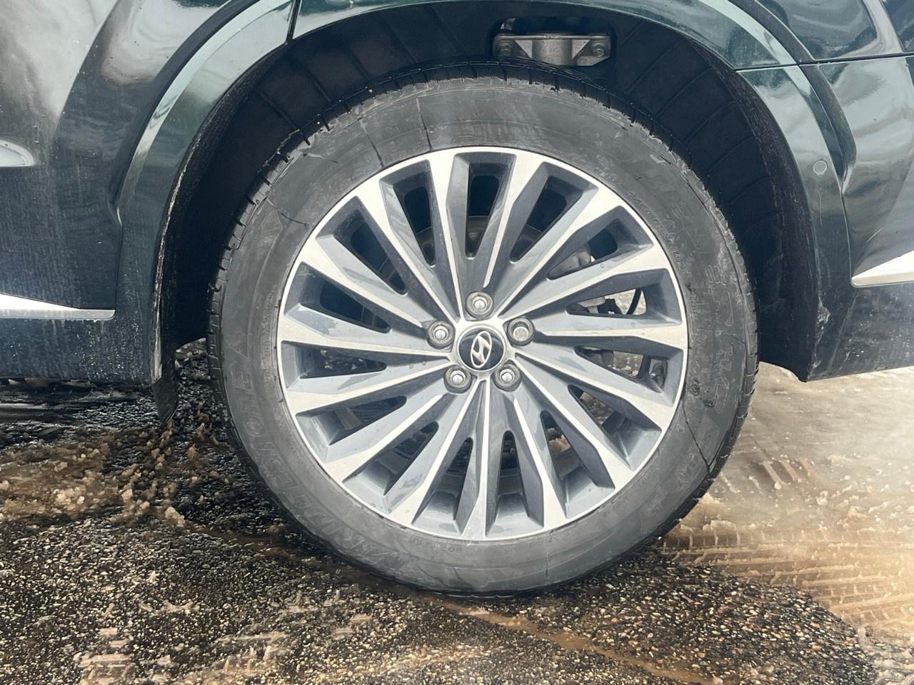 2024 Hyundai PALISADE Ultimate Calligraphy w/Beige 7-Passenger AWD Photo