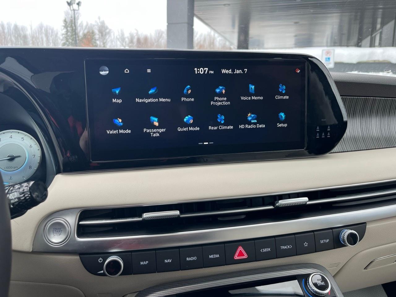 2024 Hyundai PALISADE Ultimate Calligraphy w/Beige 7-Passenger AWD Photo