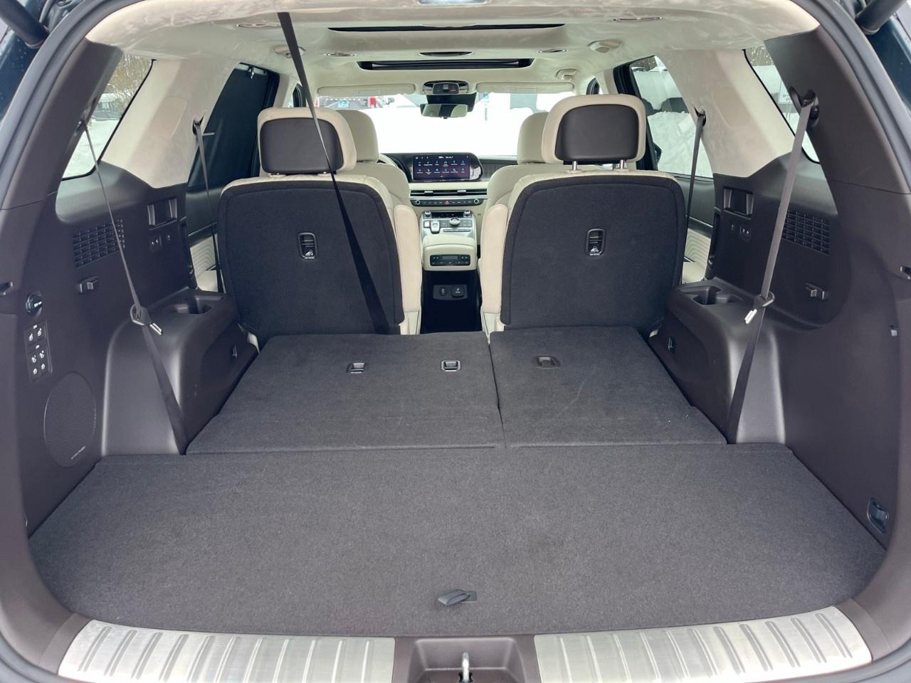 2024 Hyundai PALISADE Ultimate Calligraphy w/Beige 7-Passenger AWD Photo