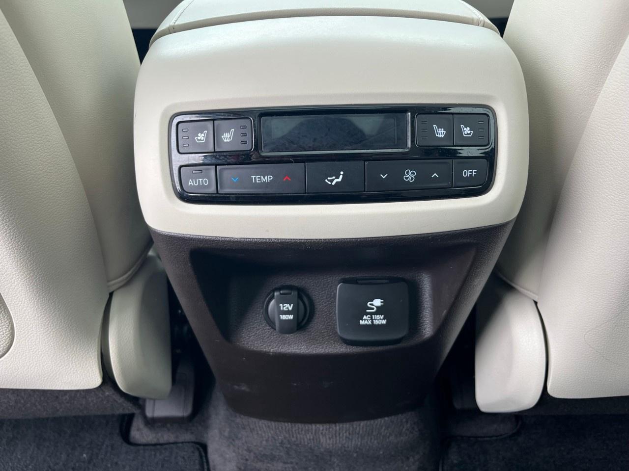 2024 Hyundai PALISADE Ultimate Calligraphy w/Beige 7-Passenger AWD Photo