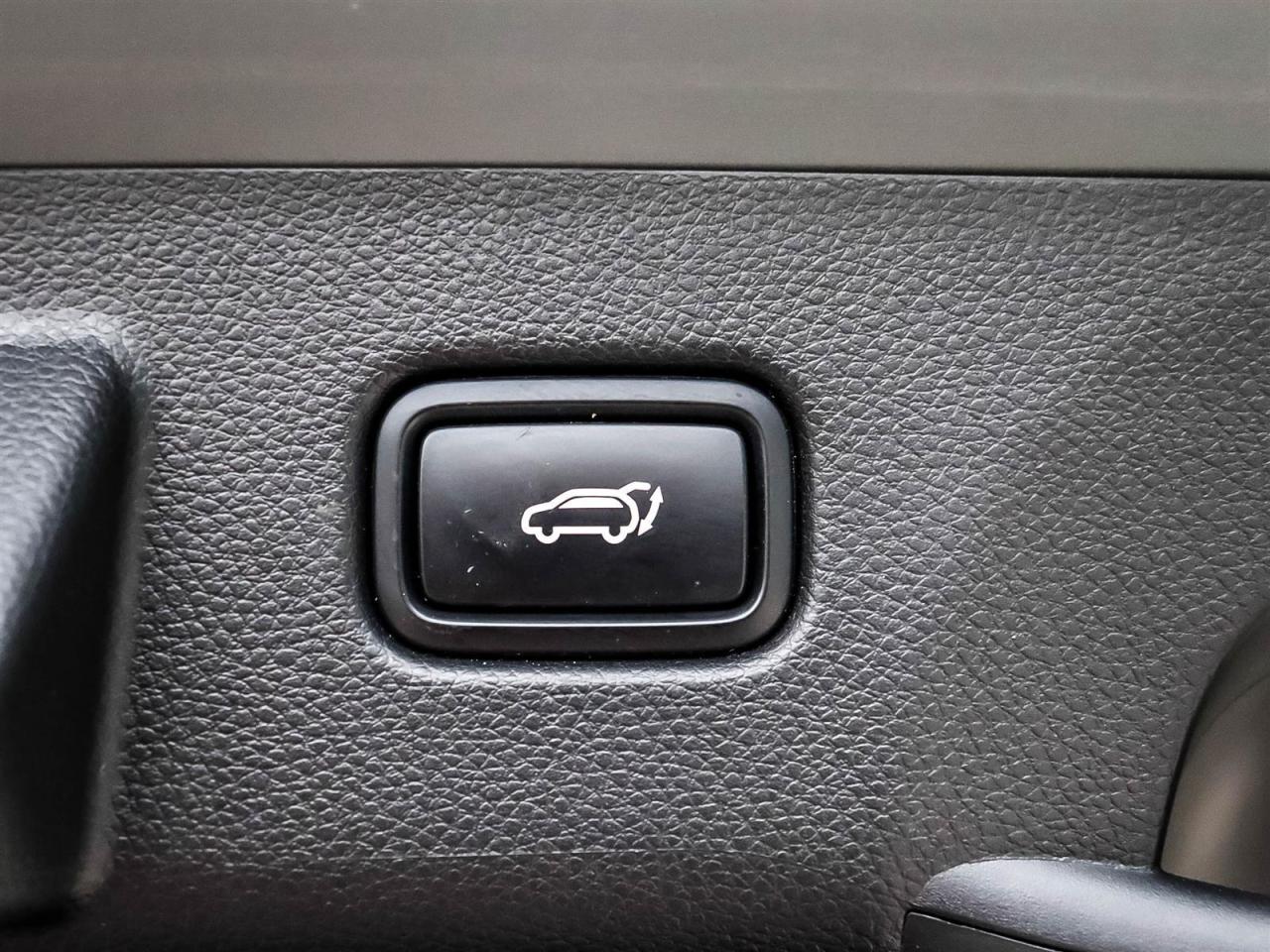 2024 Kia Seltos SX w/Black Interior Photo