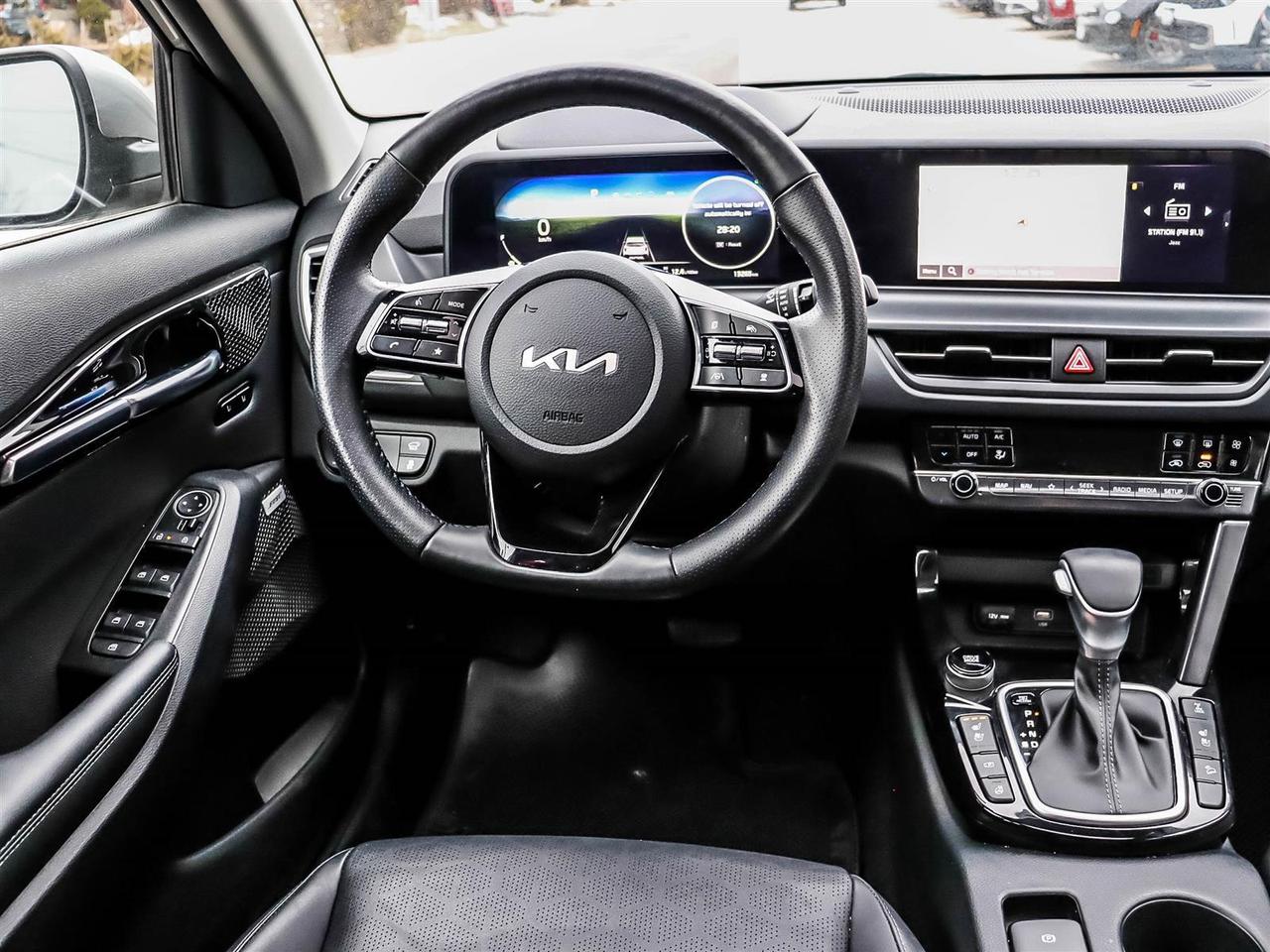 2024 Kia Seltos SX w/Black Interior Photo