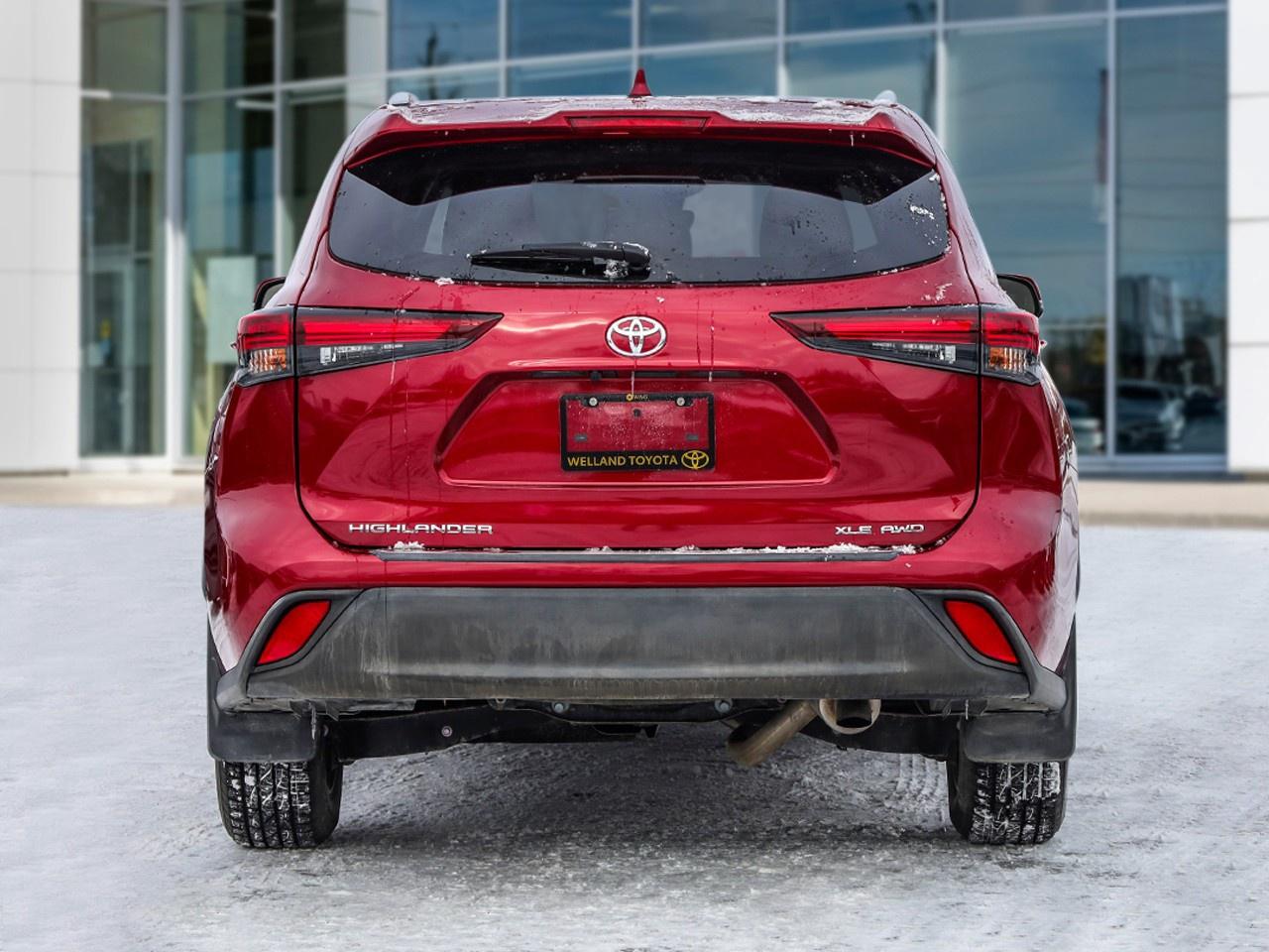 2024 Toyota Highlander XLE Photo