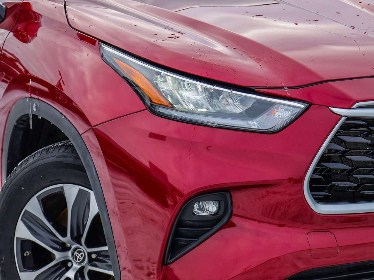 2024 Toyota Highlander XLE Photo